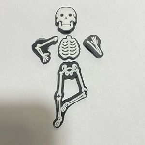 5 PCS Skeleton shoe Charm Set for Crocs/ Clogs, bracelets & party favors NWOT